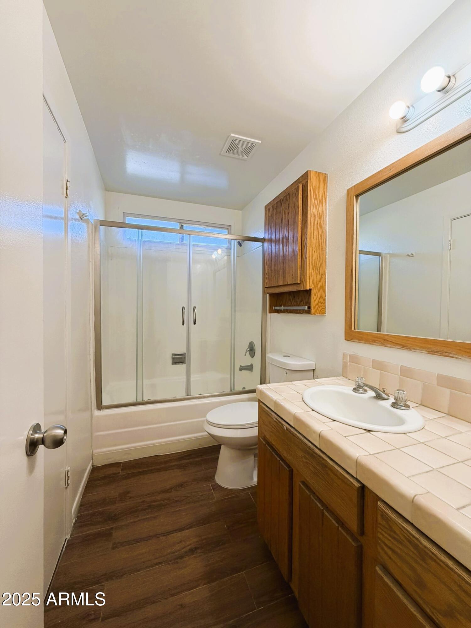 4640 W CAVALIER Drive