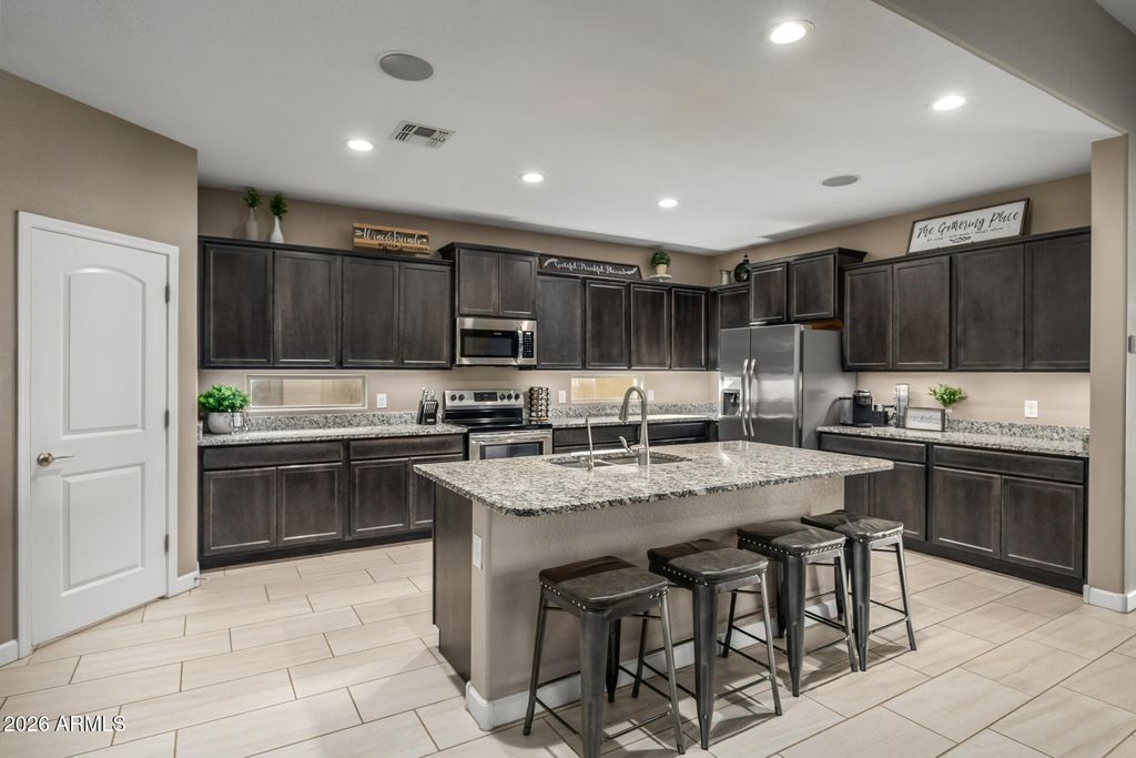 Photo of 18320 N Arbor Drive, Maricopa, AZ 85138 (MLS # 6987131)