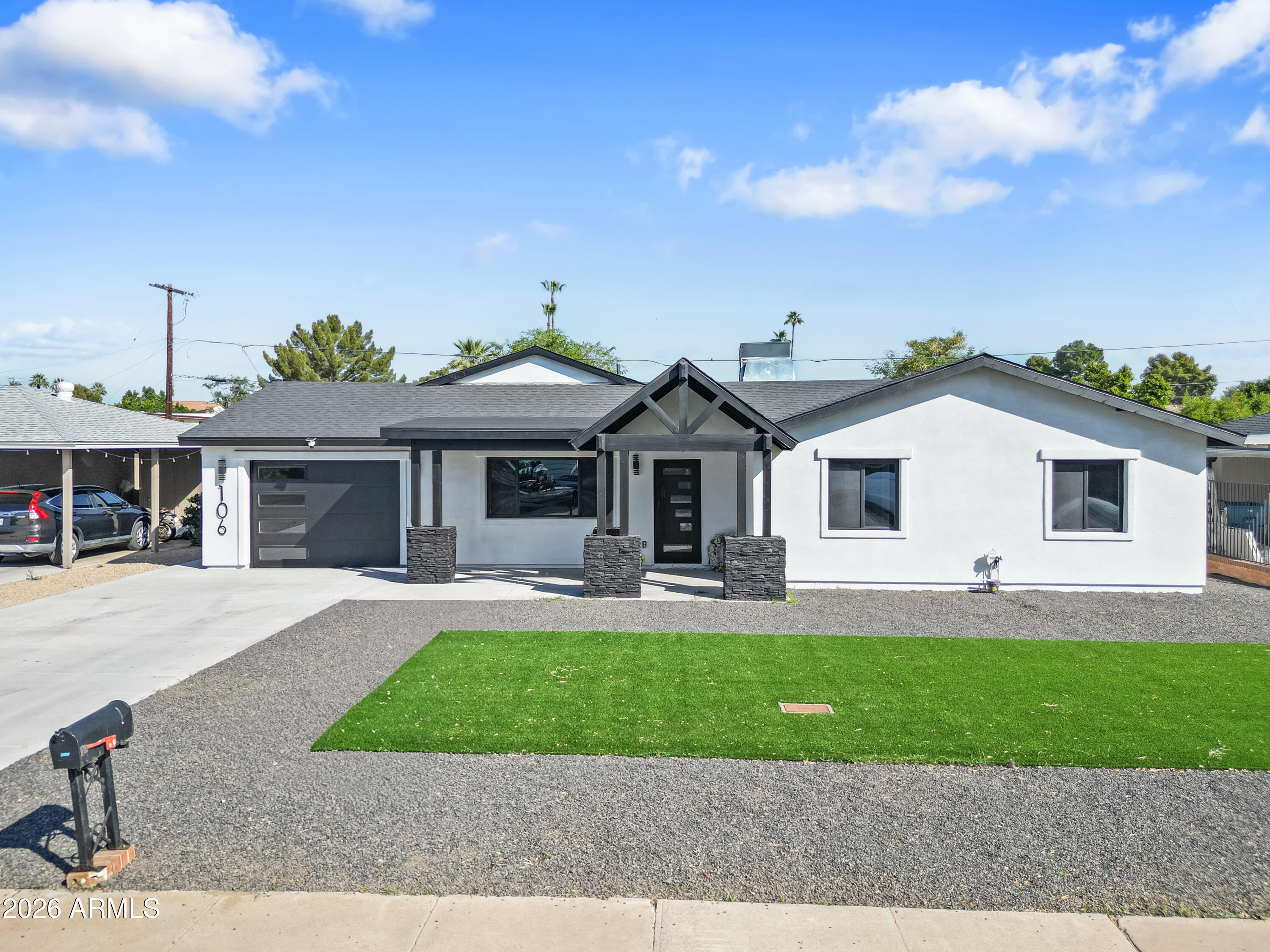 106 E EL CAMINO Drive