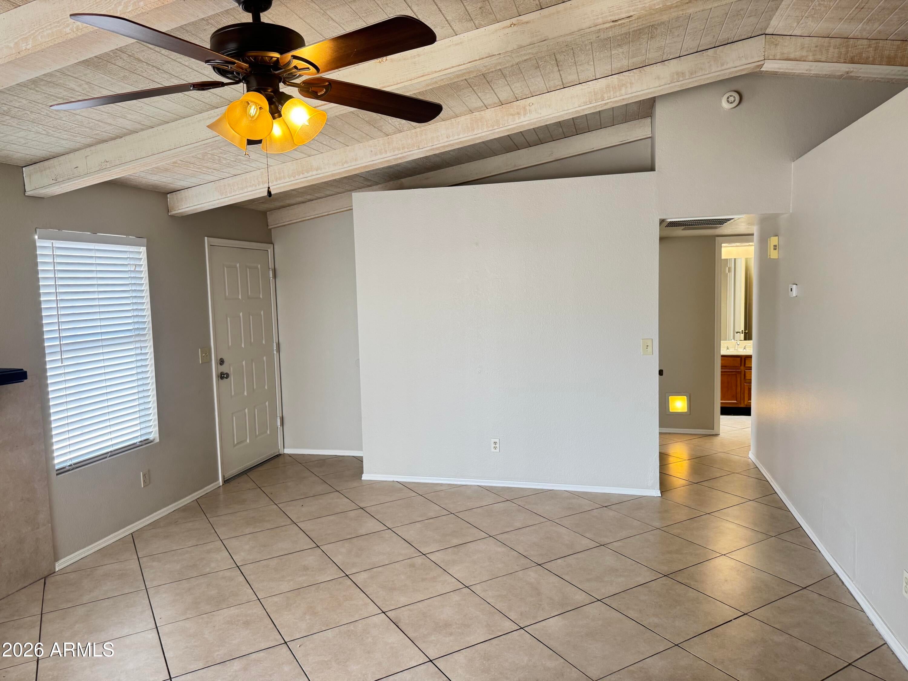 630 E Jensen Street Unit 126