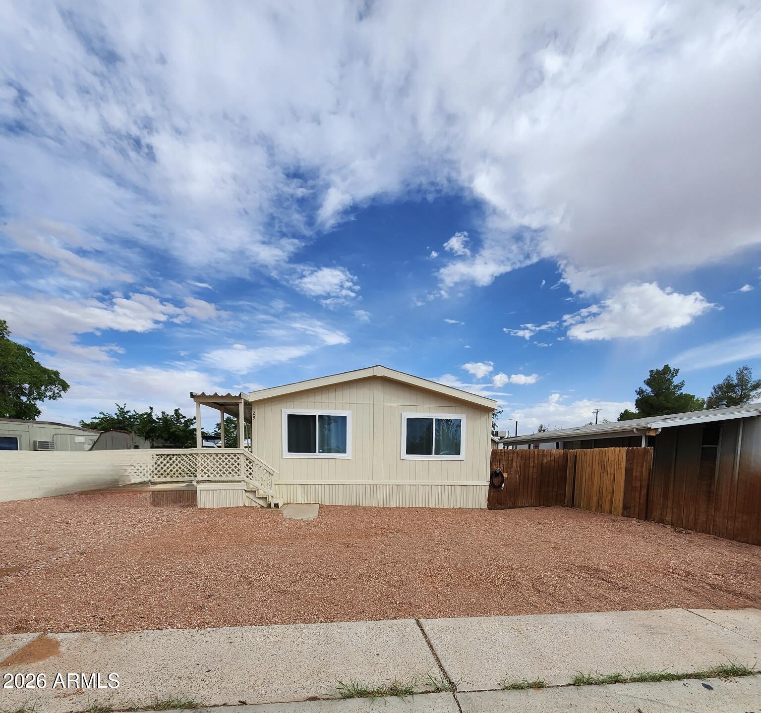 29 RED MESA Avenue