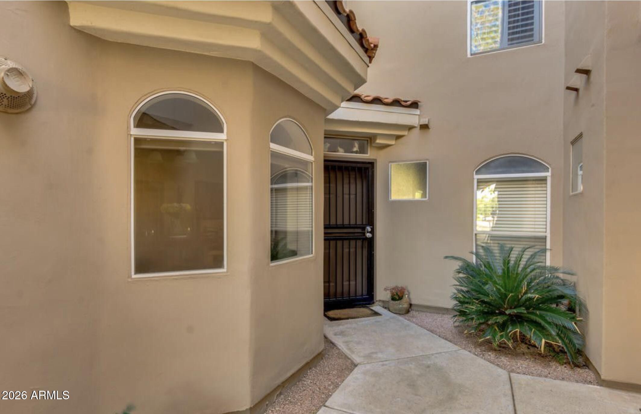 8653 E ROYAL PALM Road 1026