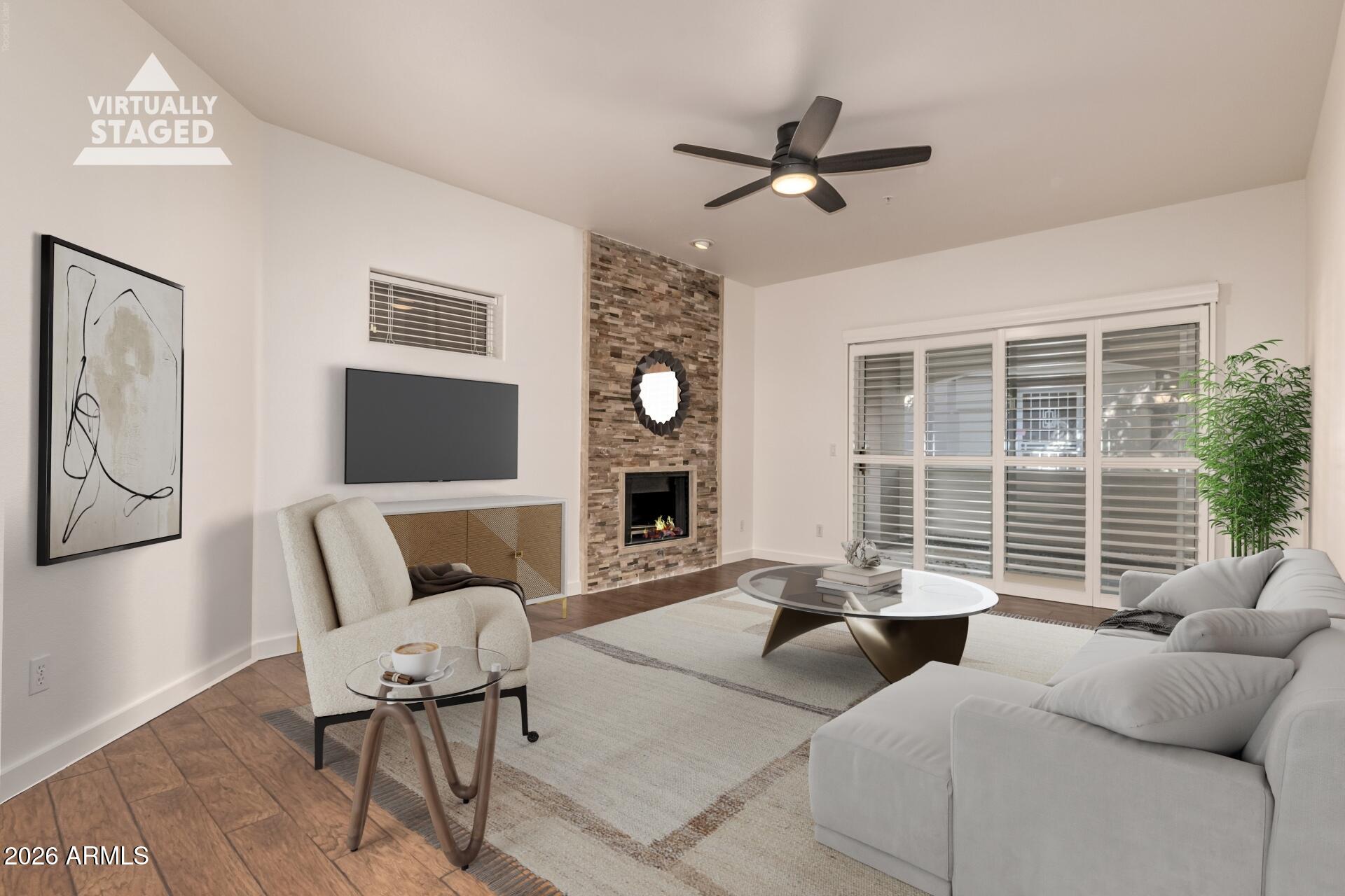 8653 E ROYAL PALM Road 1026