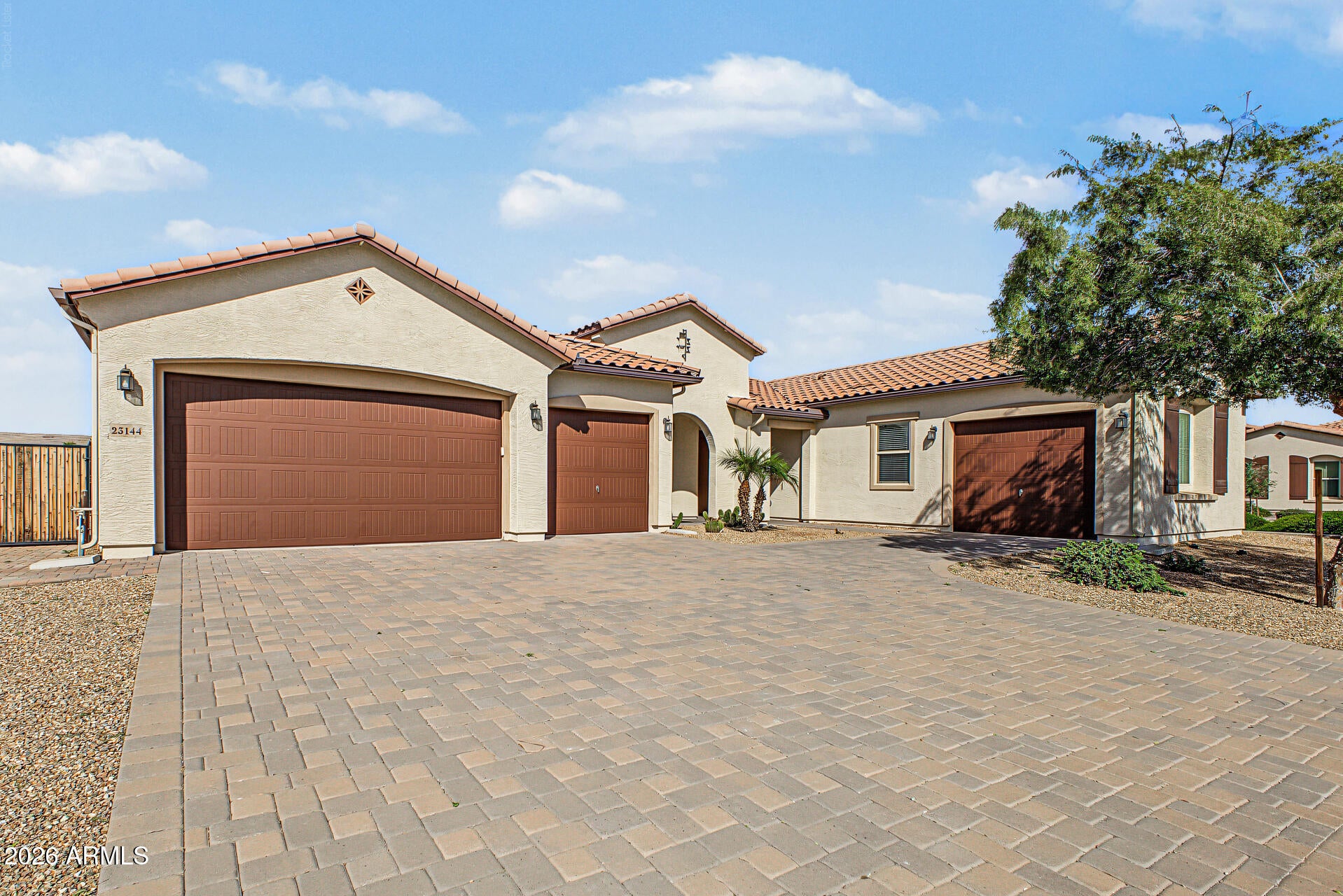 23144 E PARKSIDE Drive