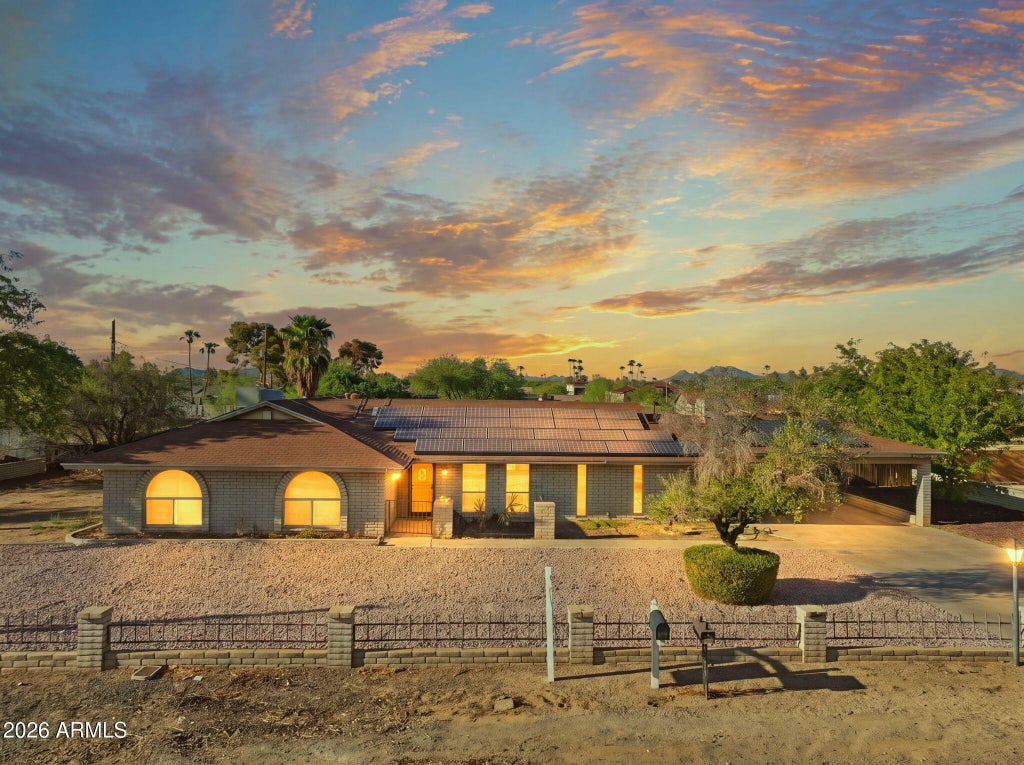 Photo of 7330 W Angela Drive, Glendale, AZ 85308 (MLS # 7080686)