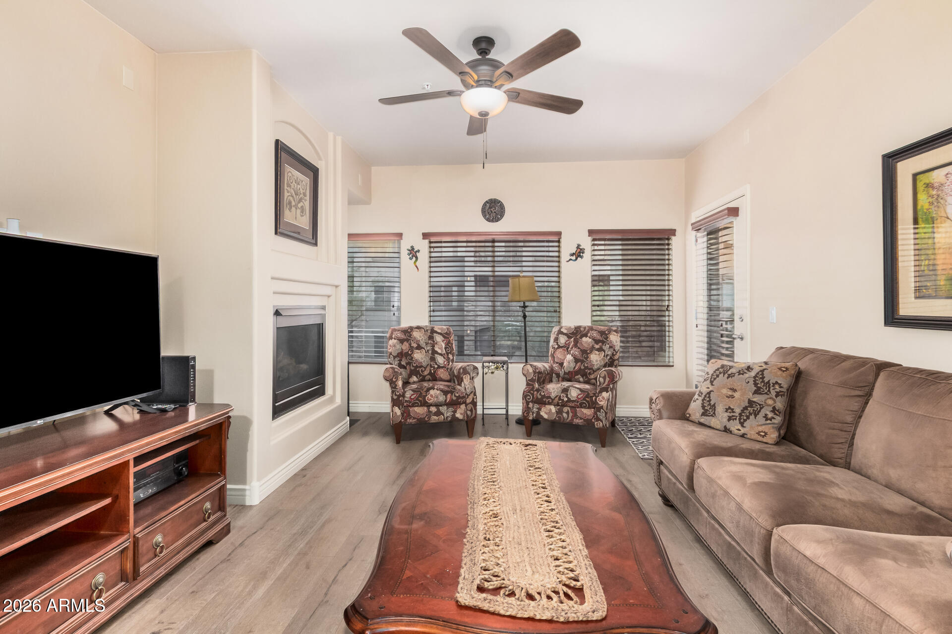 5350 E DEER VALLEY Drive 3237