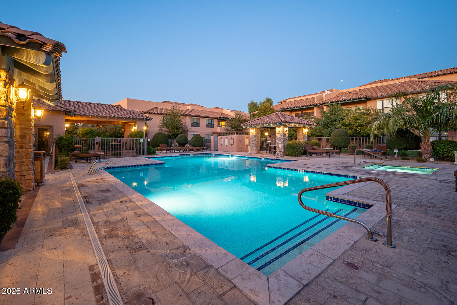 20660 N 40TH Street N 2088