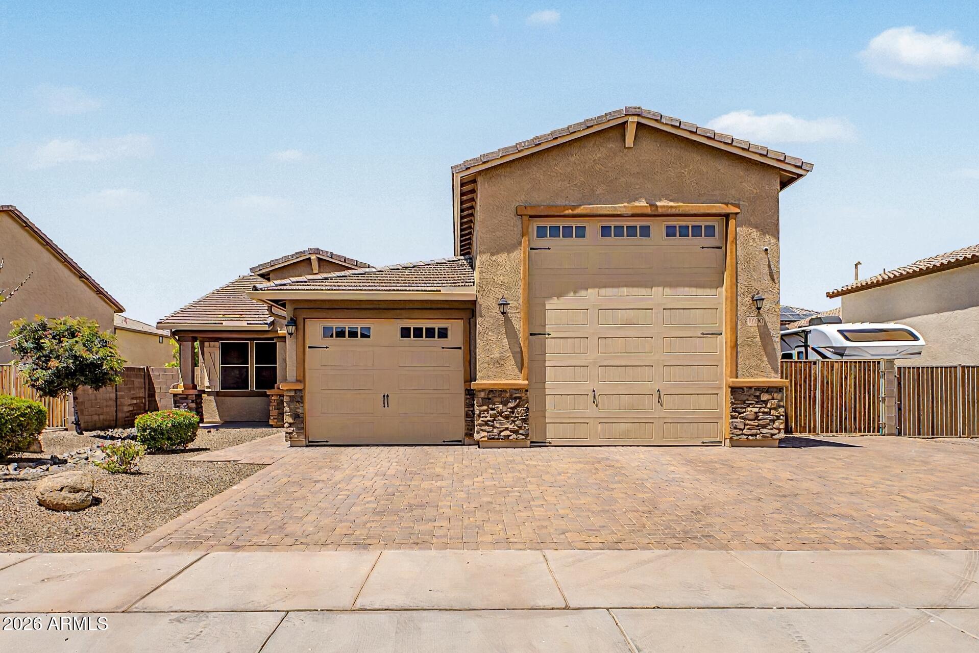 18230 W LOUISE Drive