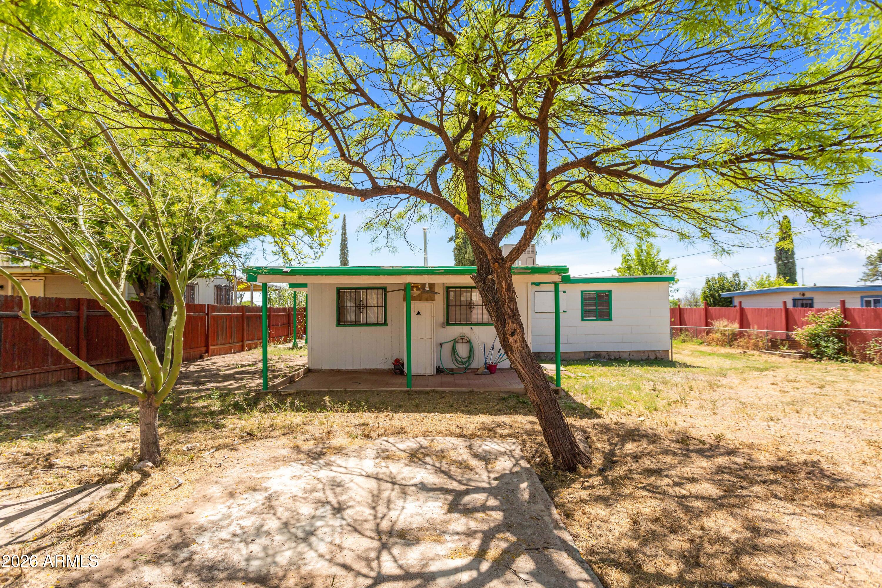 HUACHUCA TERRACE - Residential