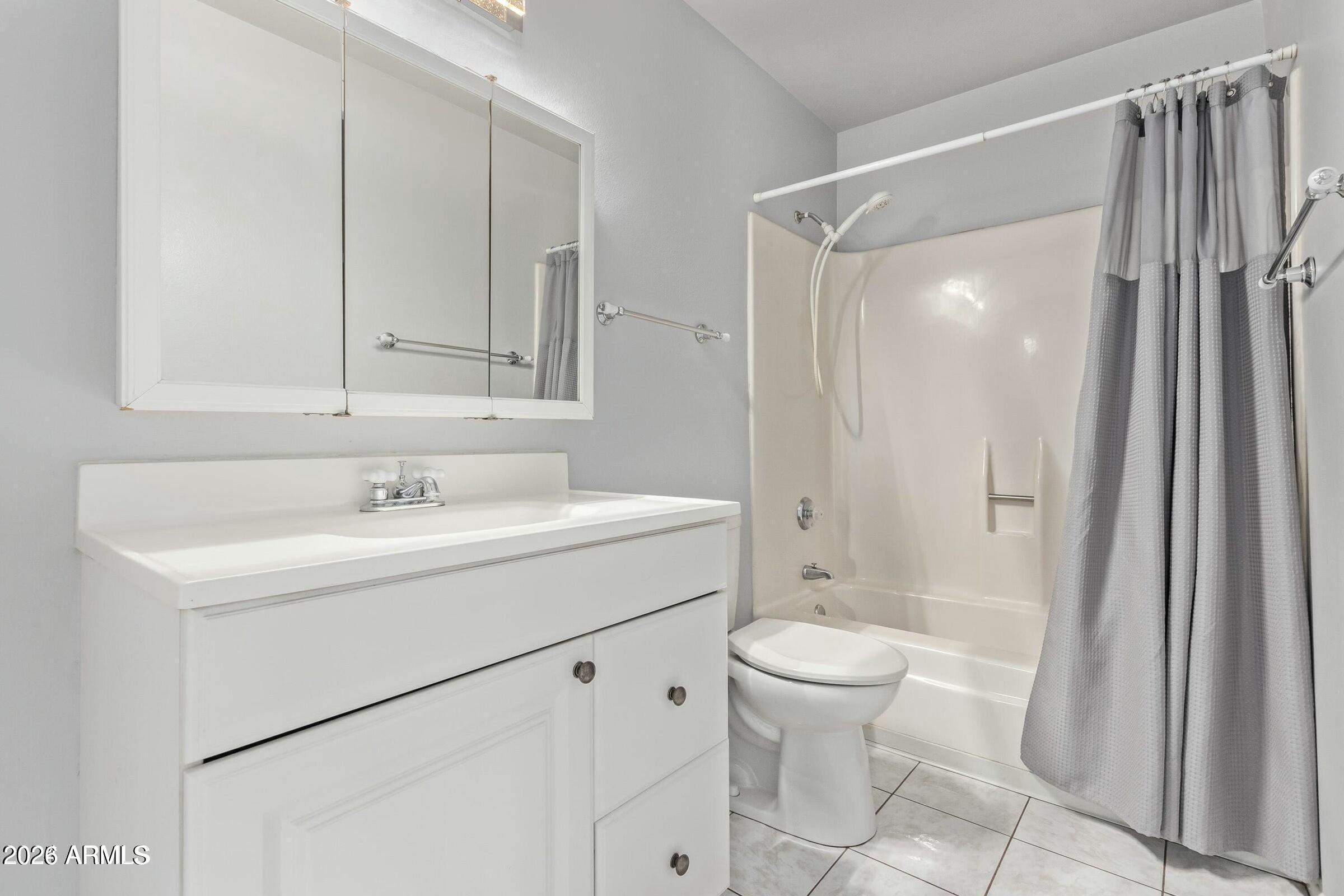 TEMPE GARDENS UNIT 6 - Residential