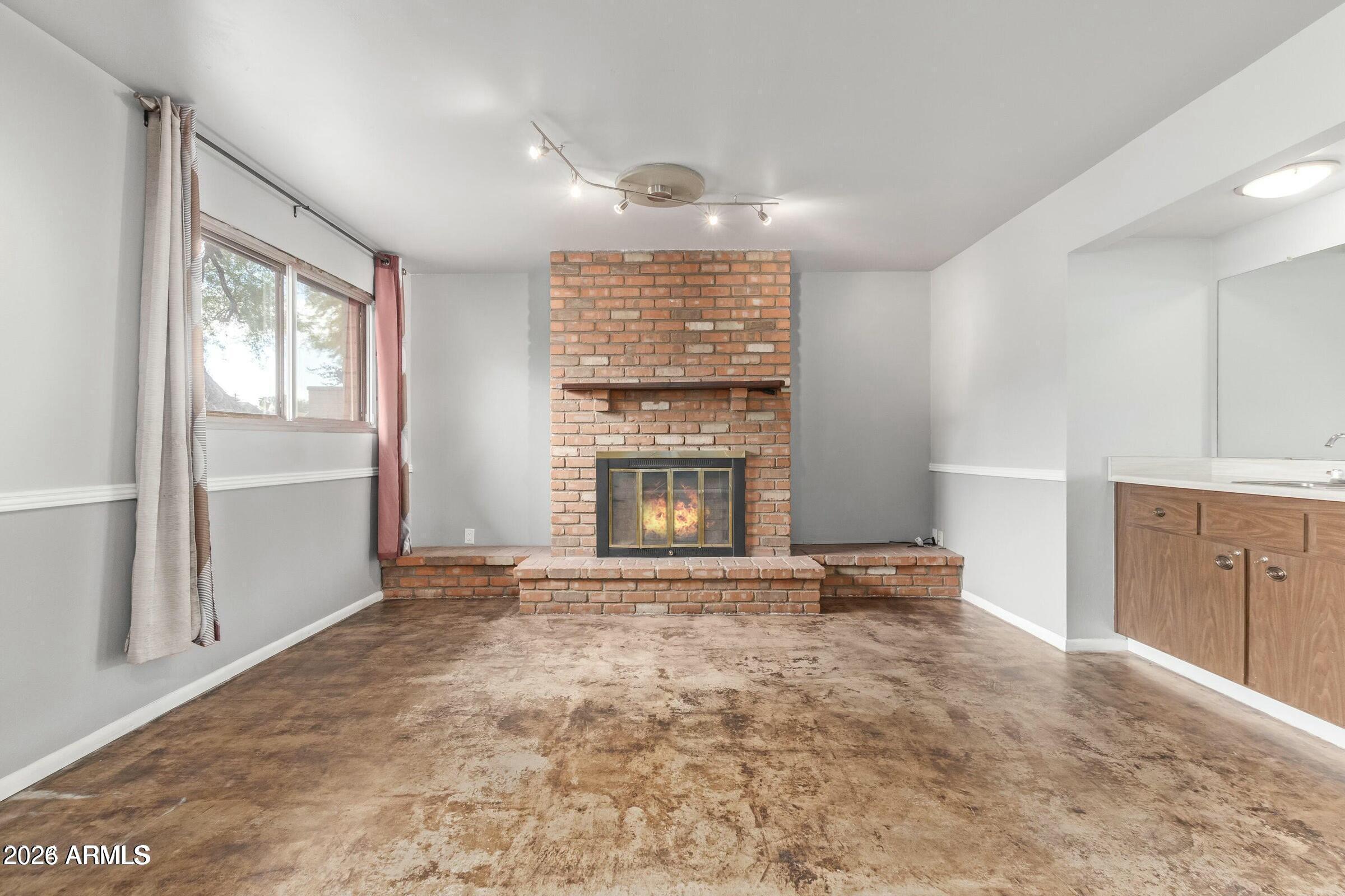 TEMPE GARDENS UNIT 6 - Residential