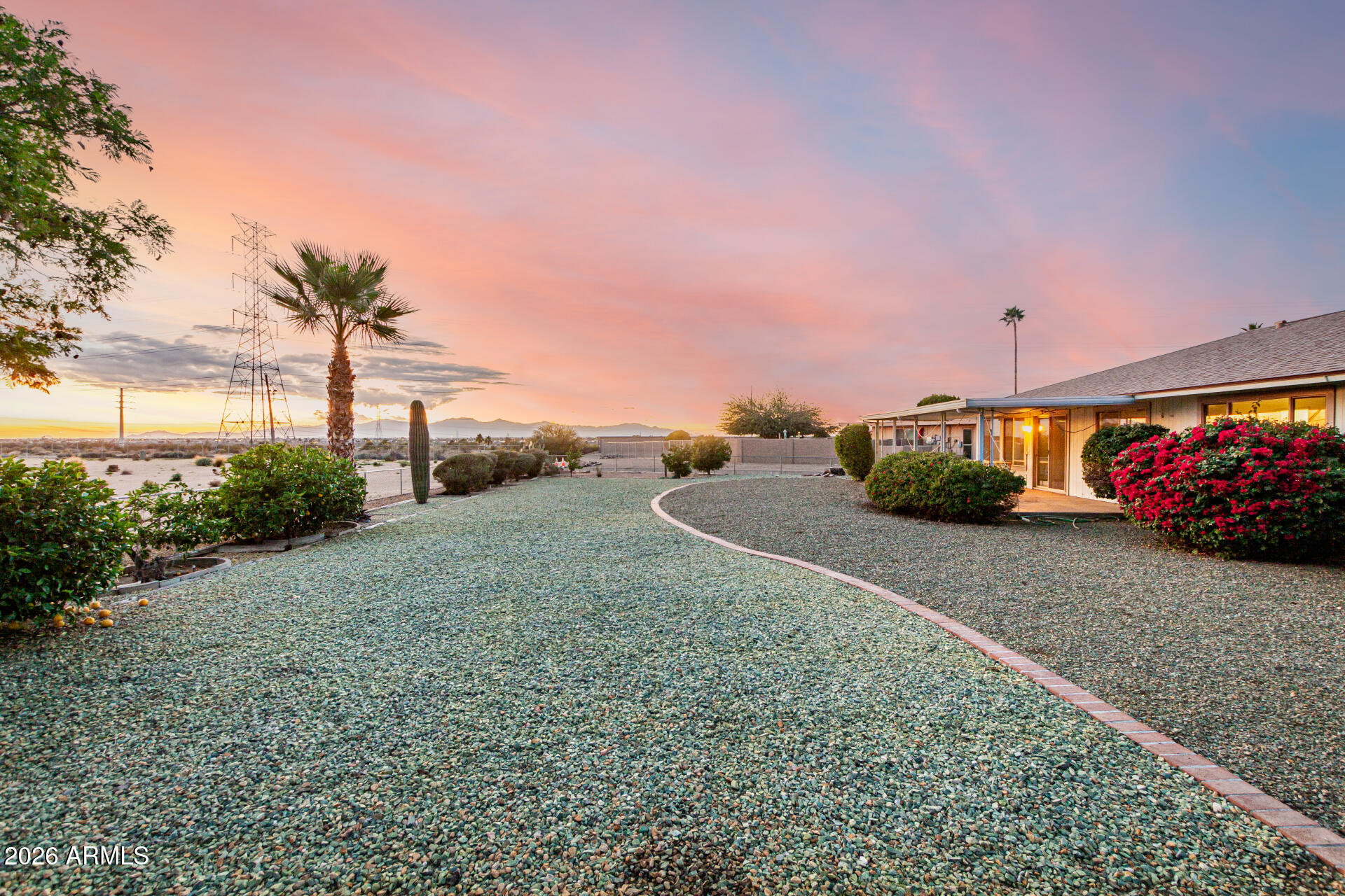 11049 W CRESTBROOK Drive