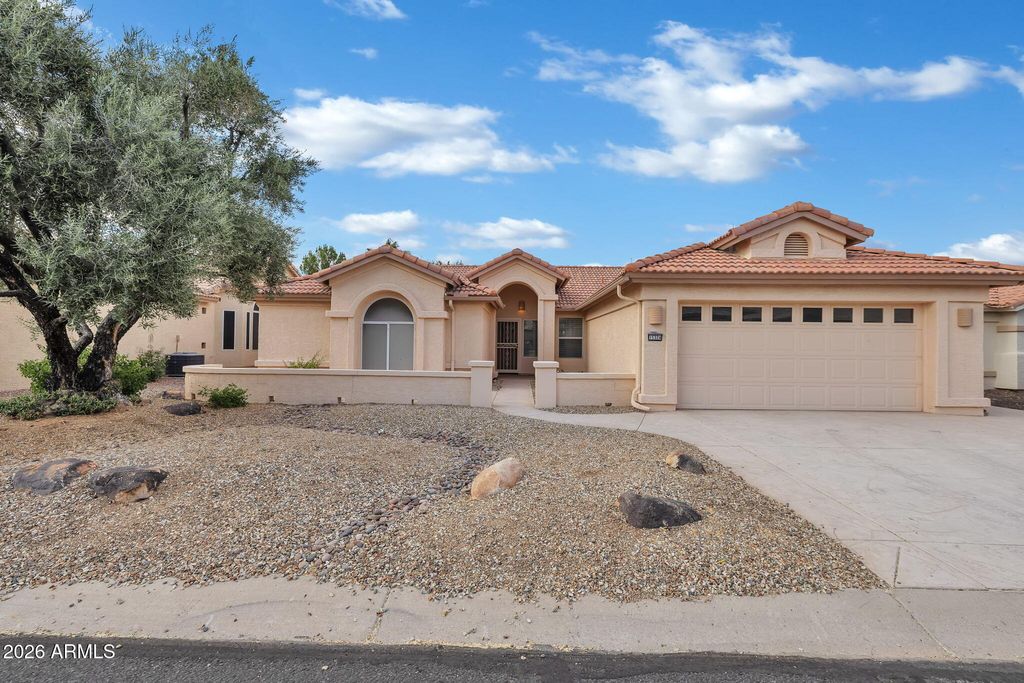 Photo of 15324 W Piccadilly Road, Goodyear, AZ 85395 (MLS # 7042363)