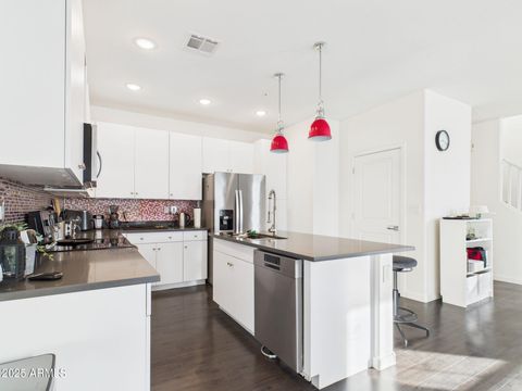 2335 E HIDALGO Avenue Phoenix AZ 85040