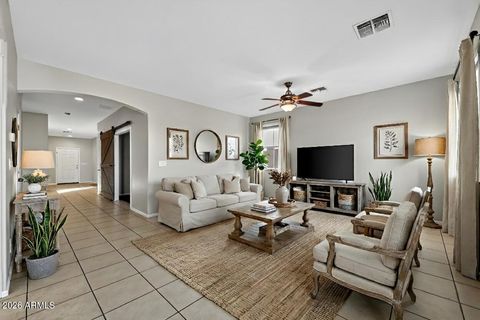 3850 E Longhorn Street San Tan Valley AZ 85140