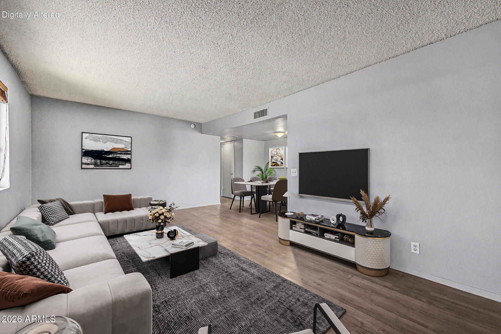 1209 N 47TH Place