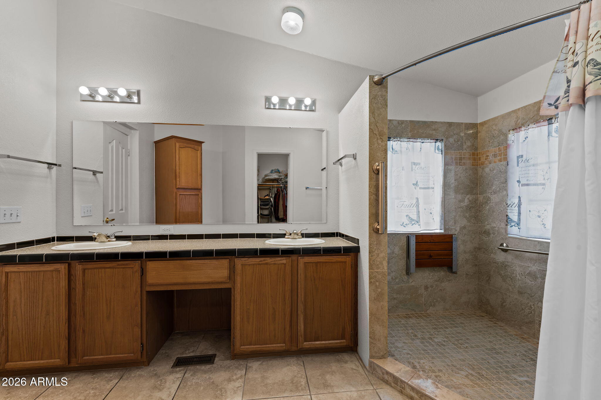 21150 W OBSIDIAN Drive