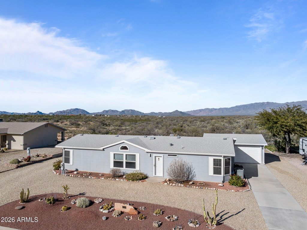 Photo of 21150 W Obsidian Drive, Congress, AZ 85332 (MLS # 6978474)