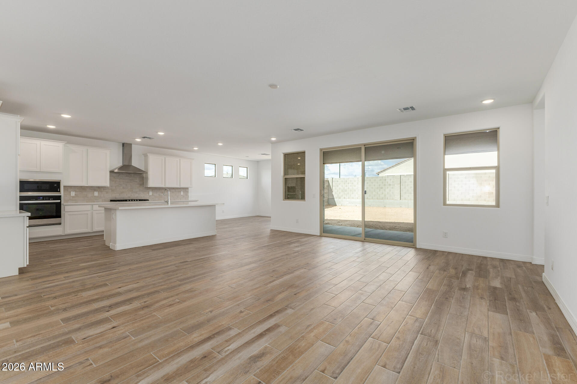 17458 W Saguaro Vista Drive