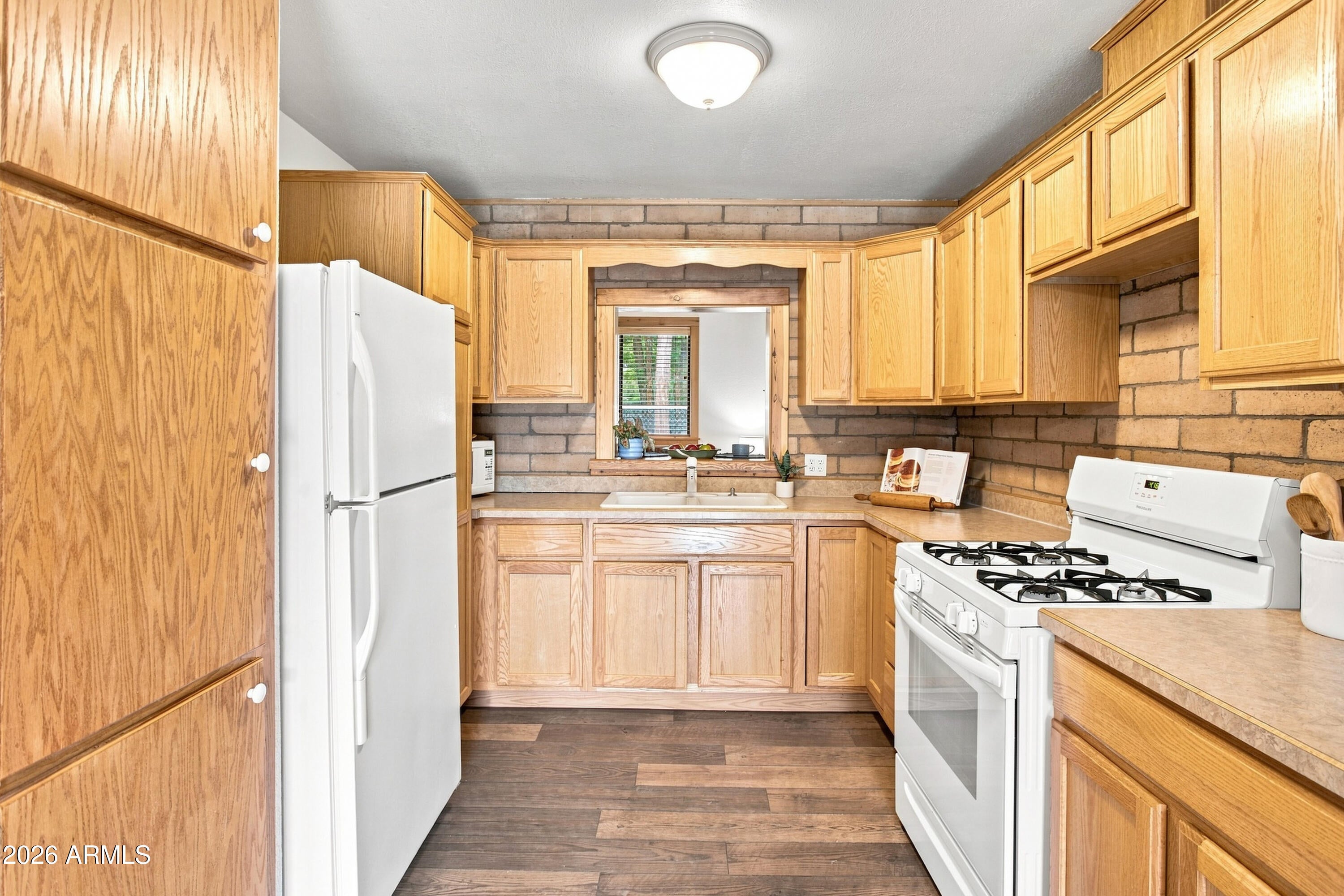 4895 RIMSPUR --