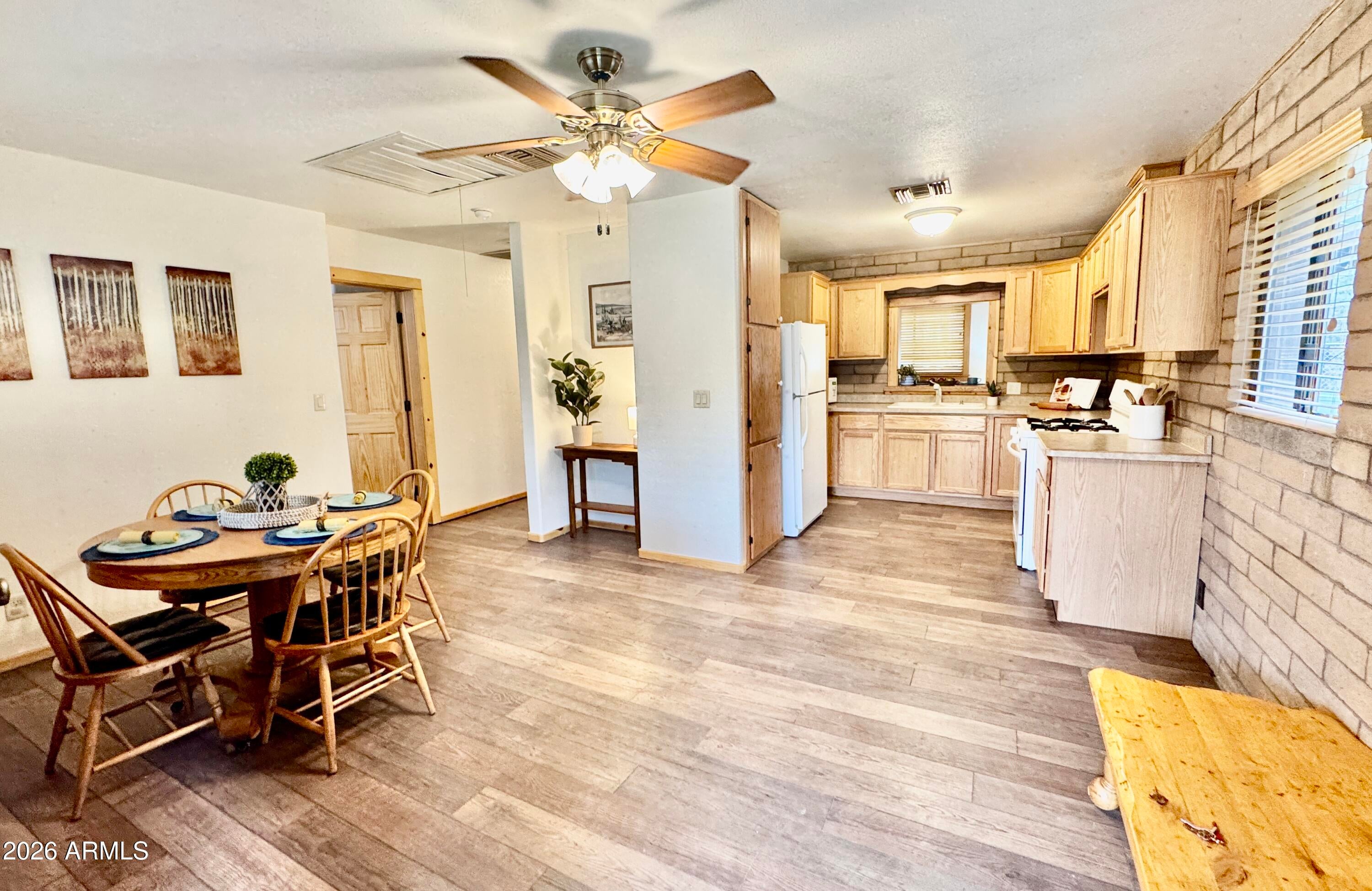 4895 RIMSPUR --