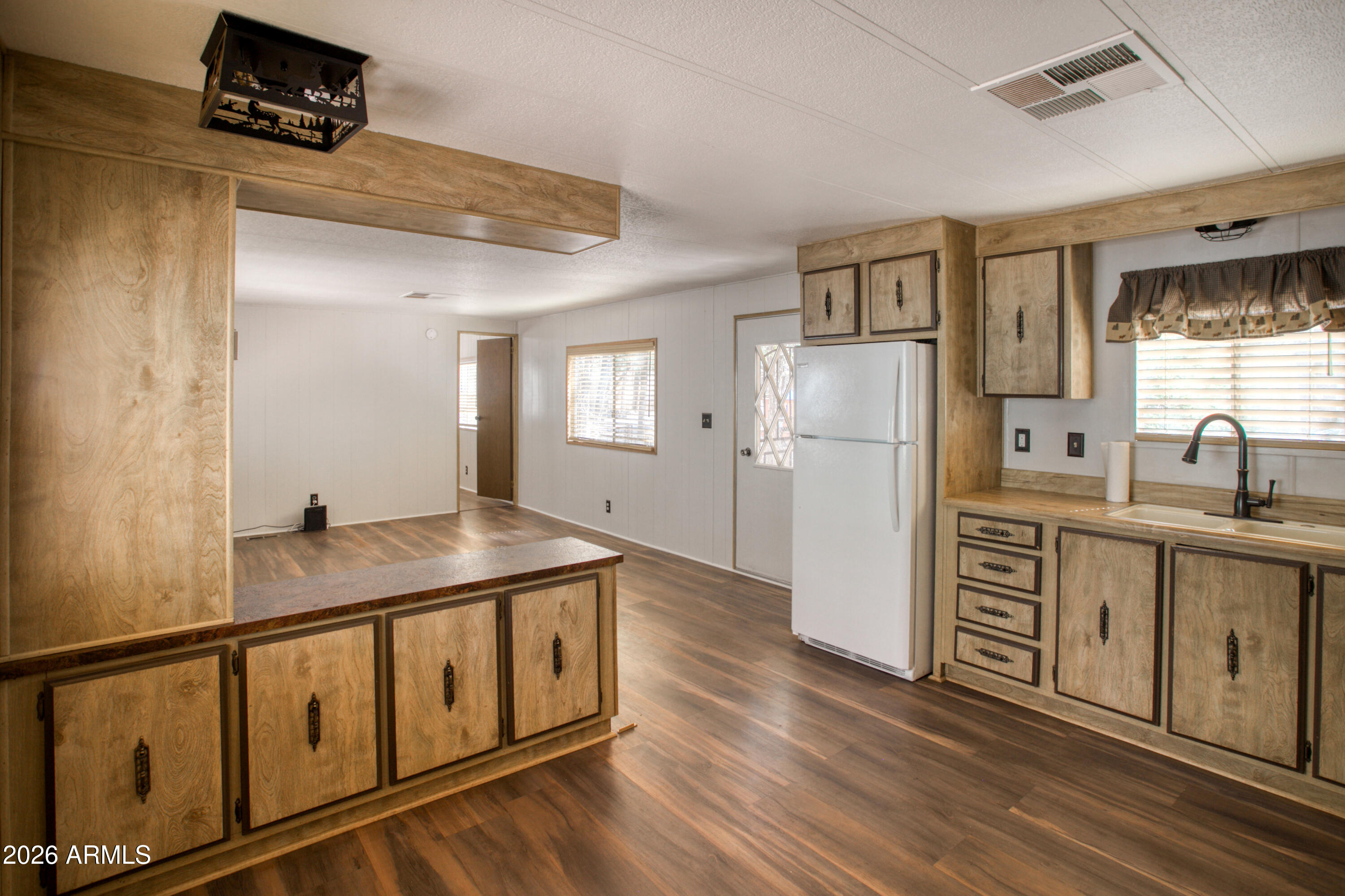 5857 BRONCO Lane