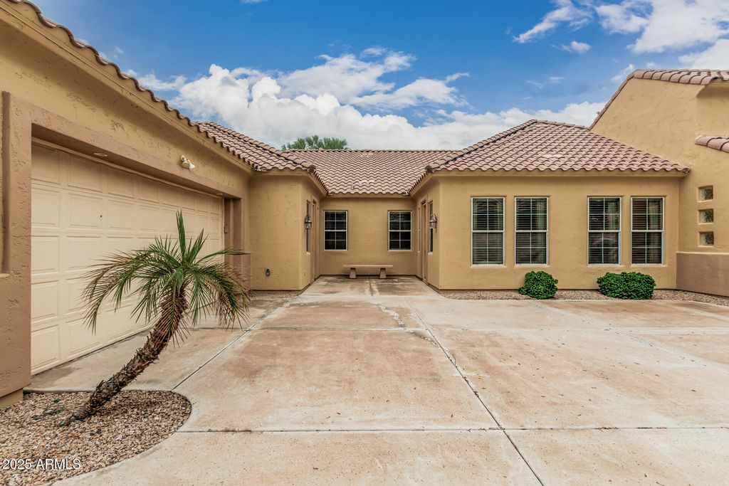 Photo of 2050 N 144th Drive, Goodyear, AZ 85395 (MLS # 6932608)