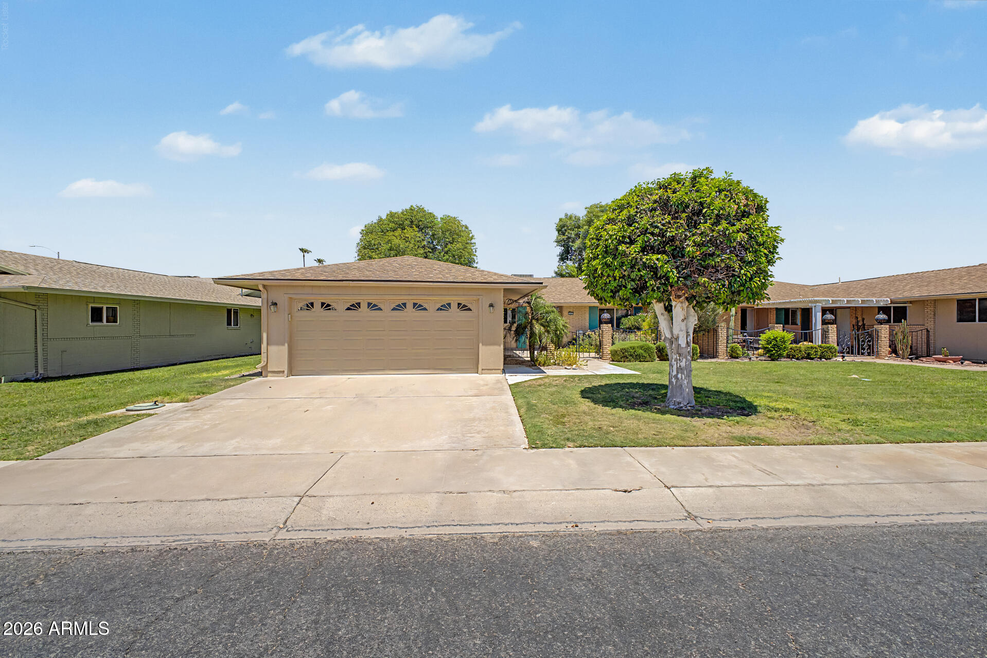 10405 W SARATOGA Circle W