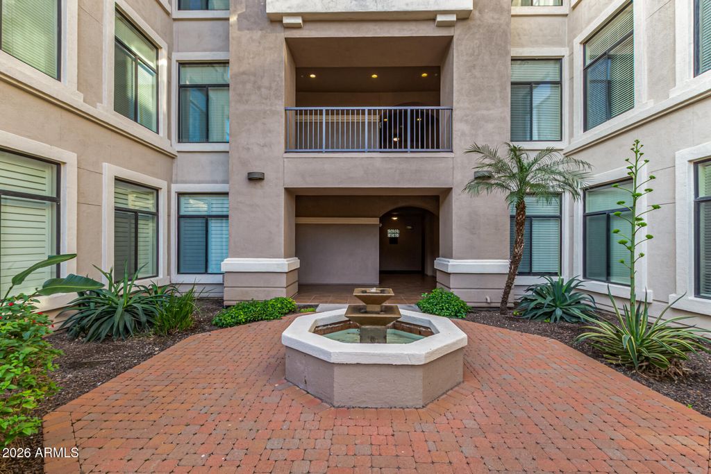 Photo of 11640 N Tatum Boulevard #1077, Phoenix, AZ 85028 (MLS # 6976808)