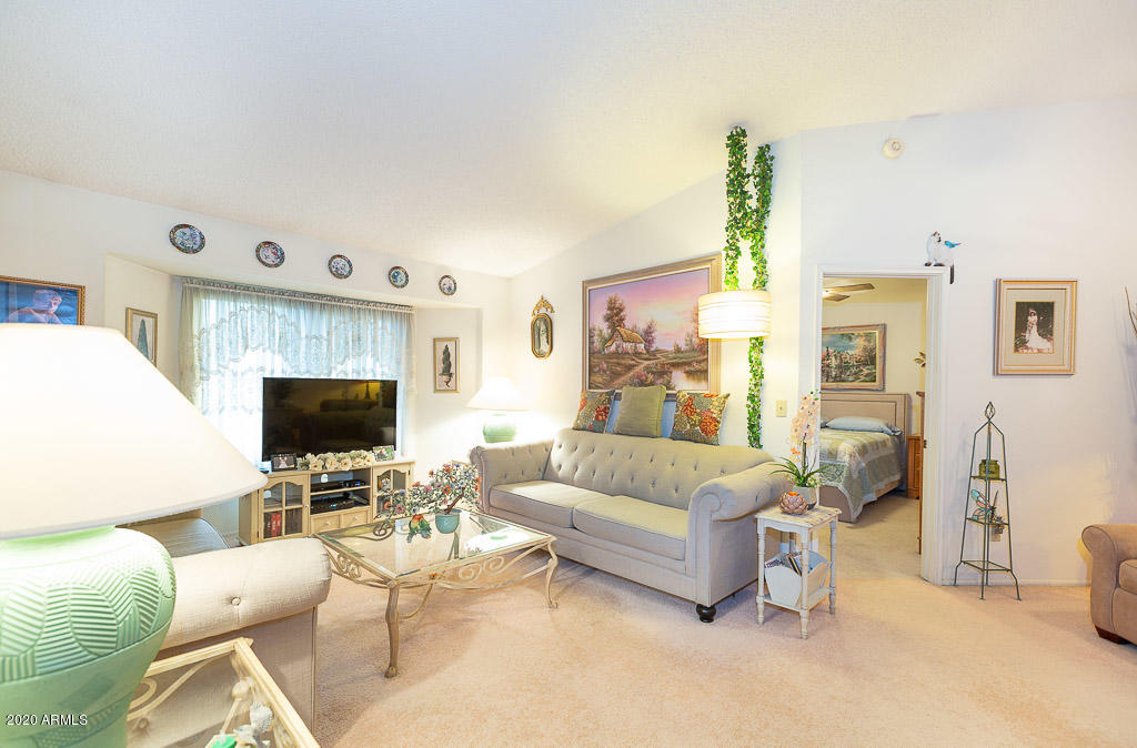 EAGLE RIDGE - Residential