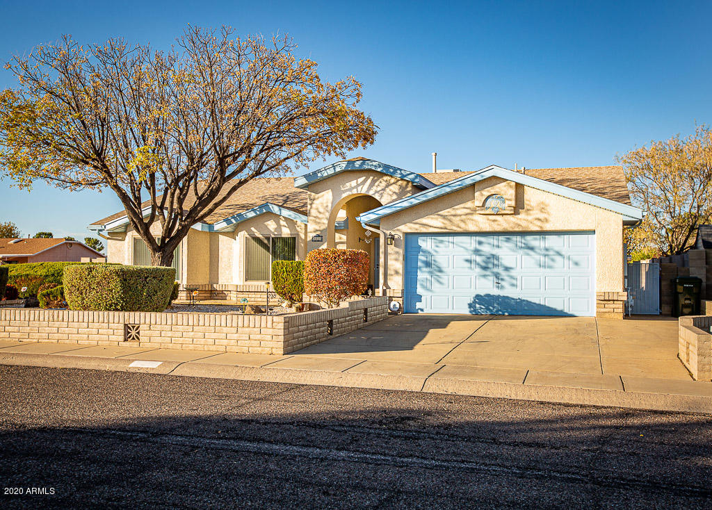EAGLE RIDGE - Residential