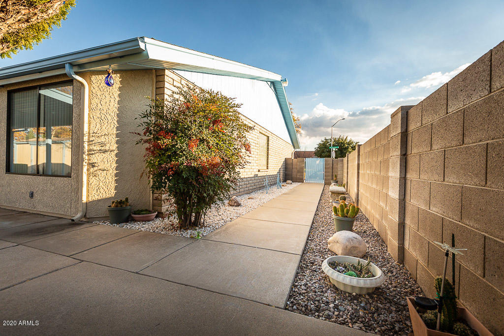 EAGLE RIDGE - Residential