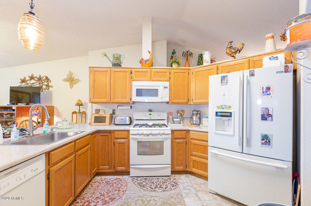 EAGLE RIDGE - Residential
