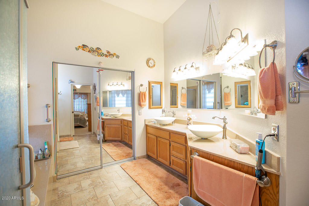 EAGLE RIDGE - Residential