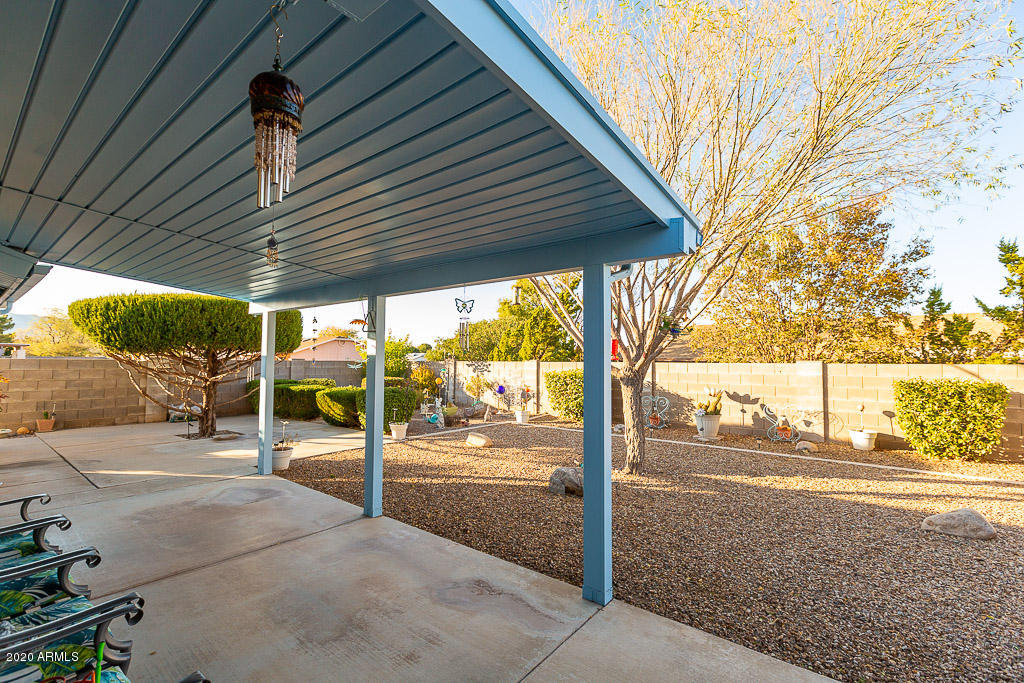 EAGLE RIDGE - Residential
