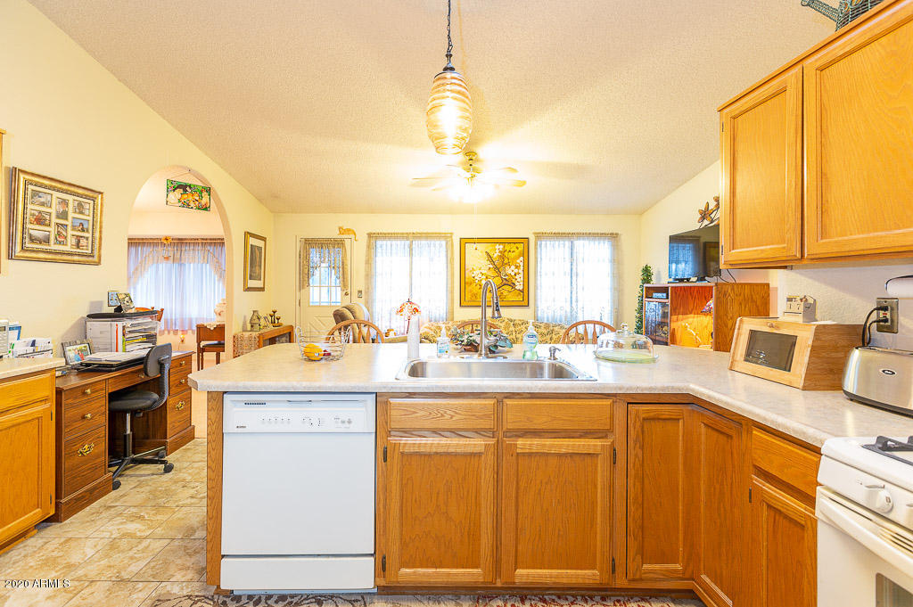 EAGLE RIDGE - Residential