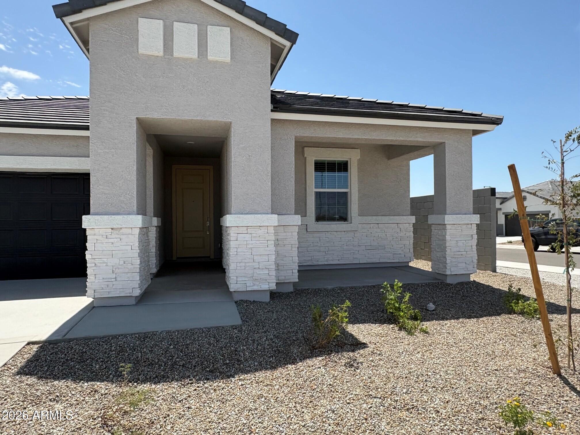 26253 W HASAN Drive