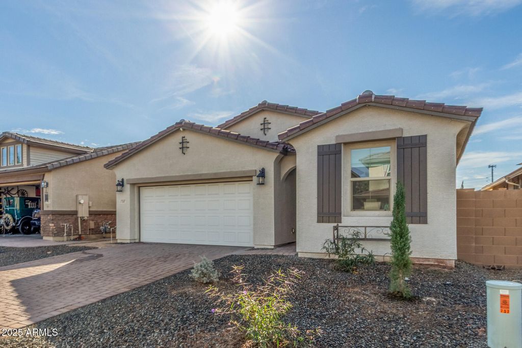 Photo of 737 E Betsy Lane, Gilbert, AZ 85296 (MLS # 6963008)