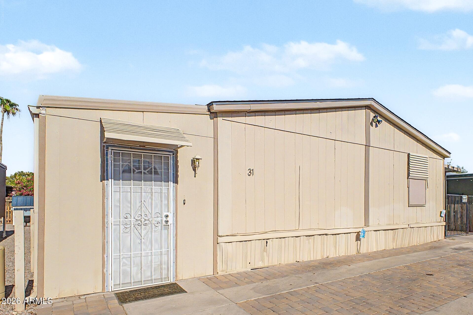 501 E RAY Road 31