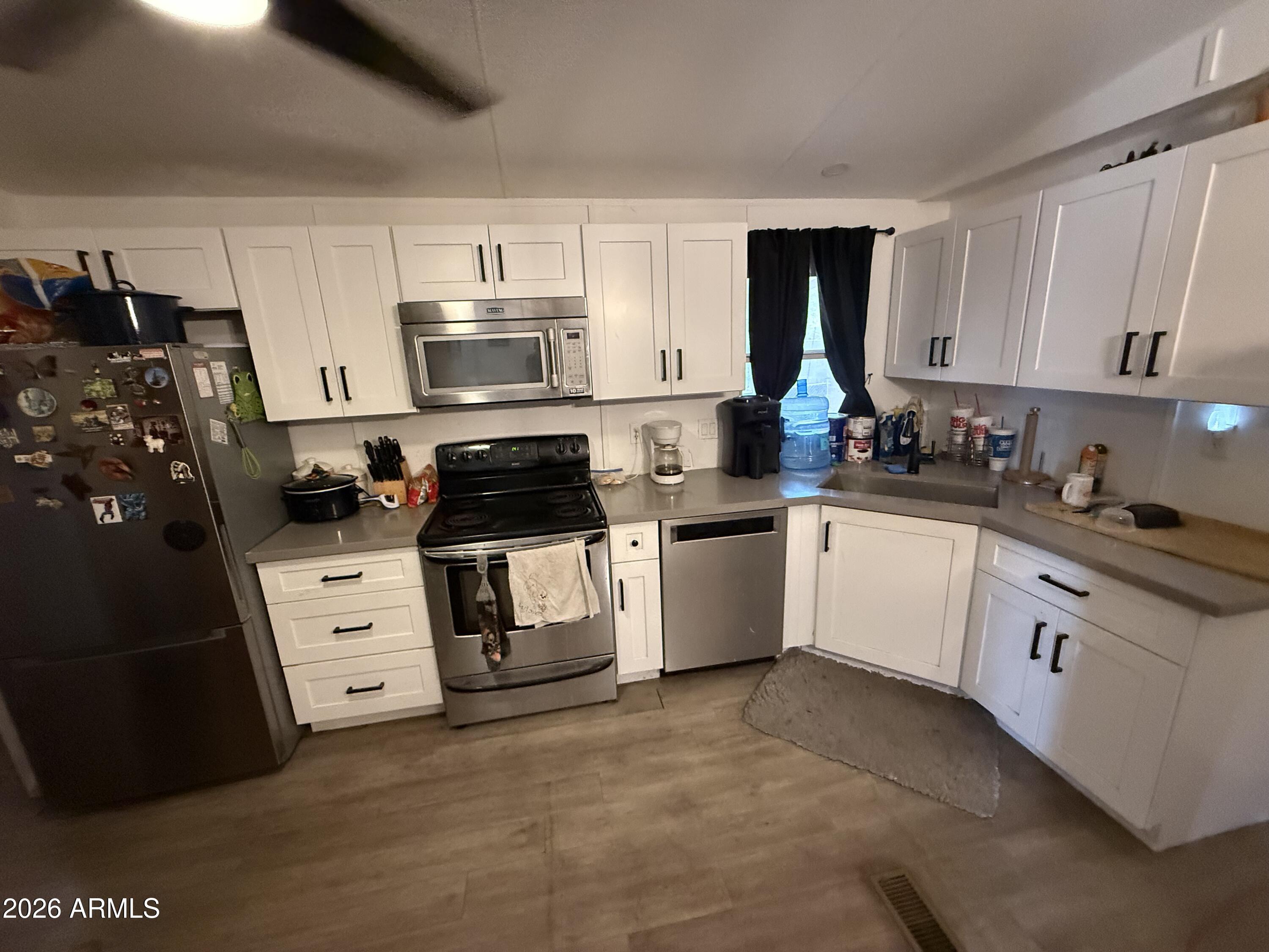 555 W WARNER Road 134