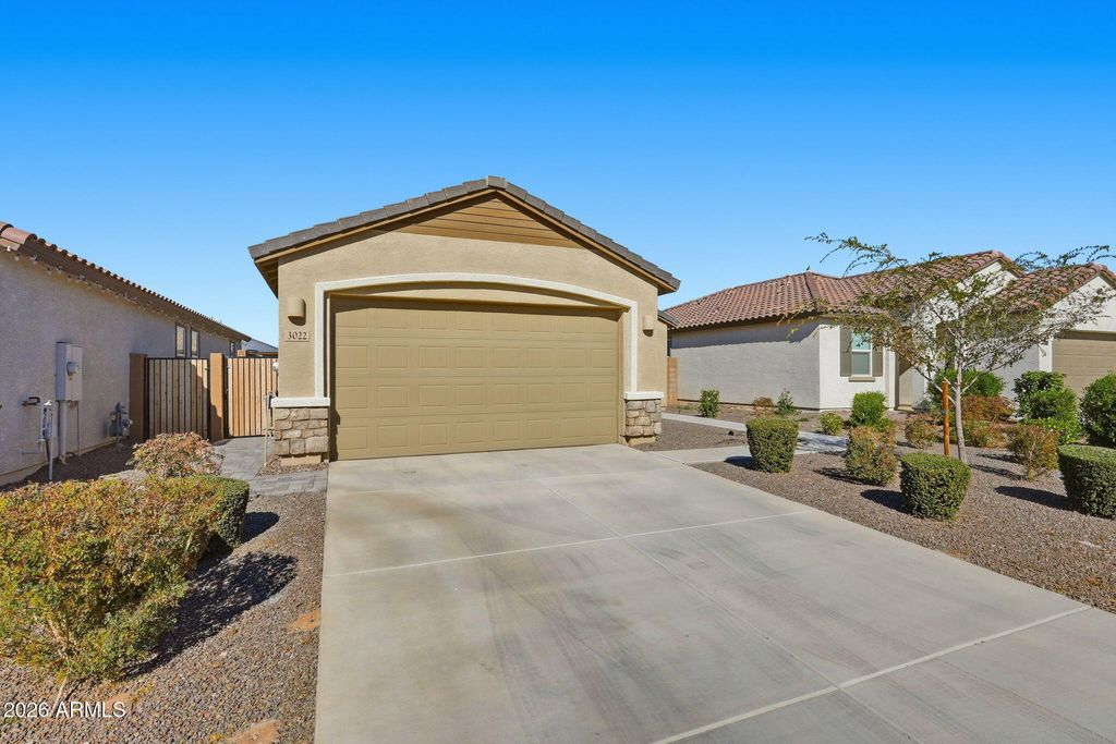 Photo of 3022 E Riding Boot Way, San Tan Valley, AZ 85140 (MLS # 6979803)