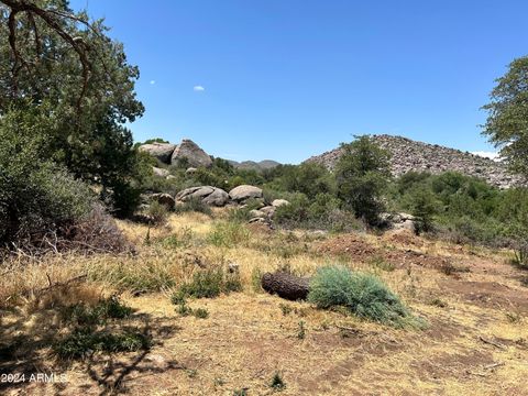 A home in Yarnell