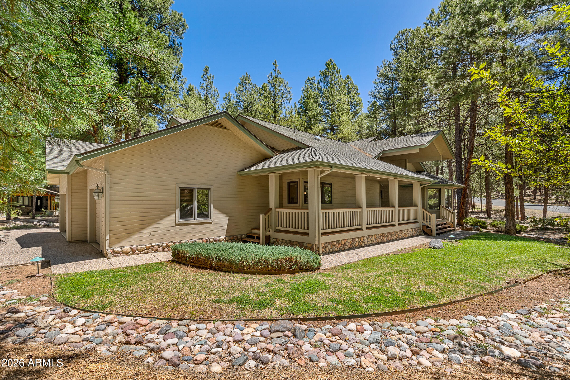 3487 Bear Howard --