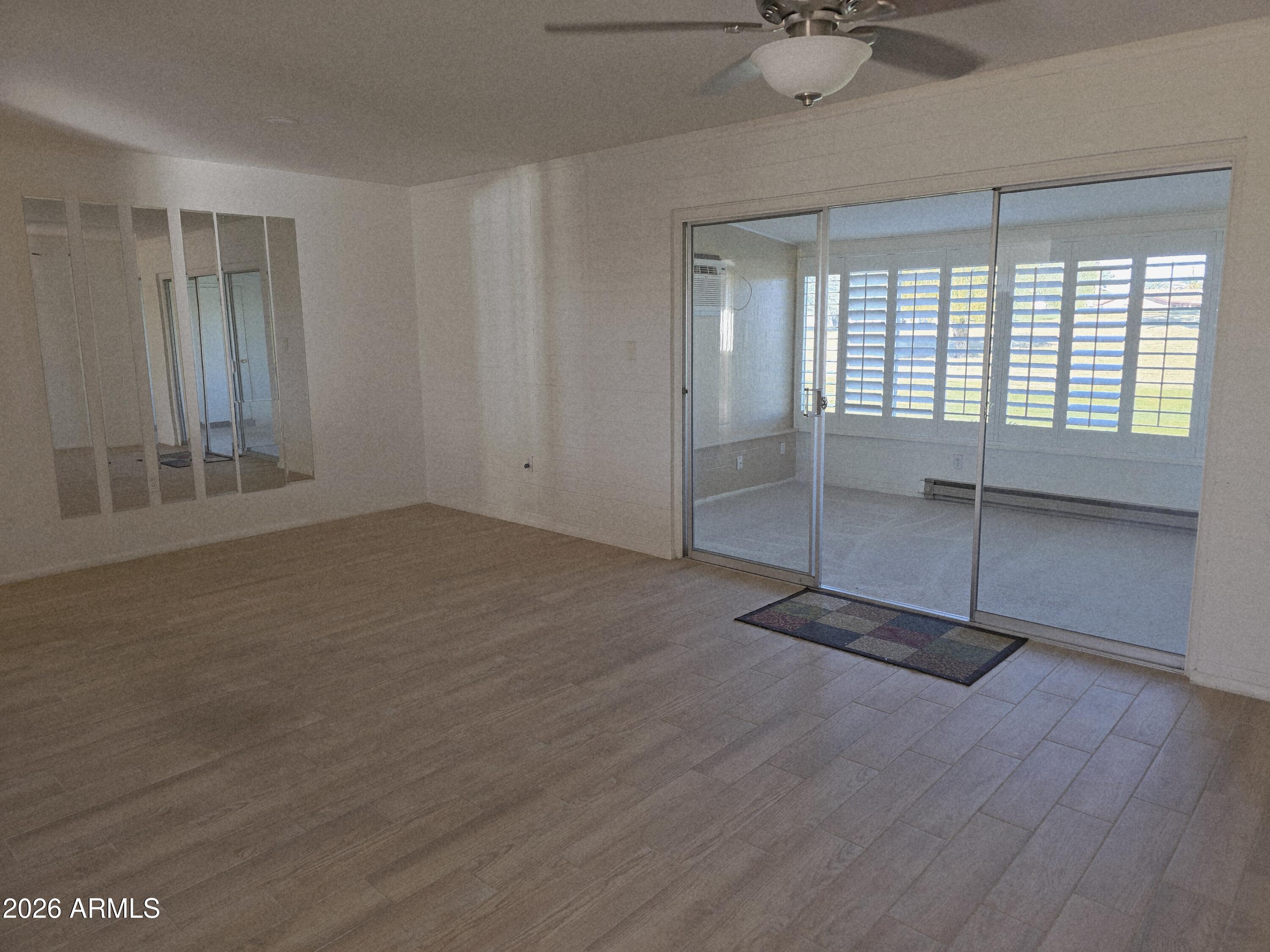 10856 W ABBOTT Avenue