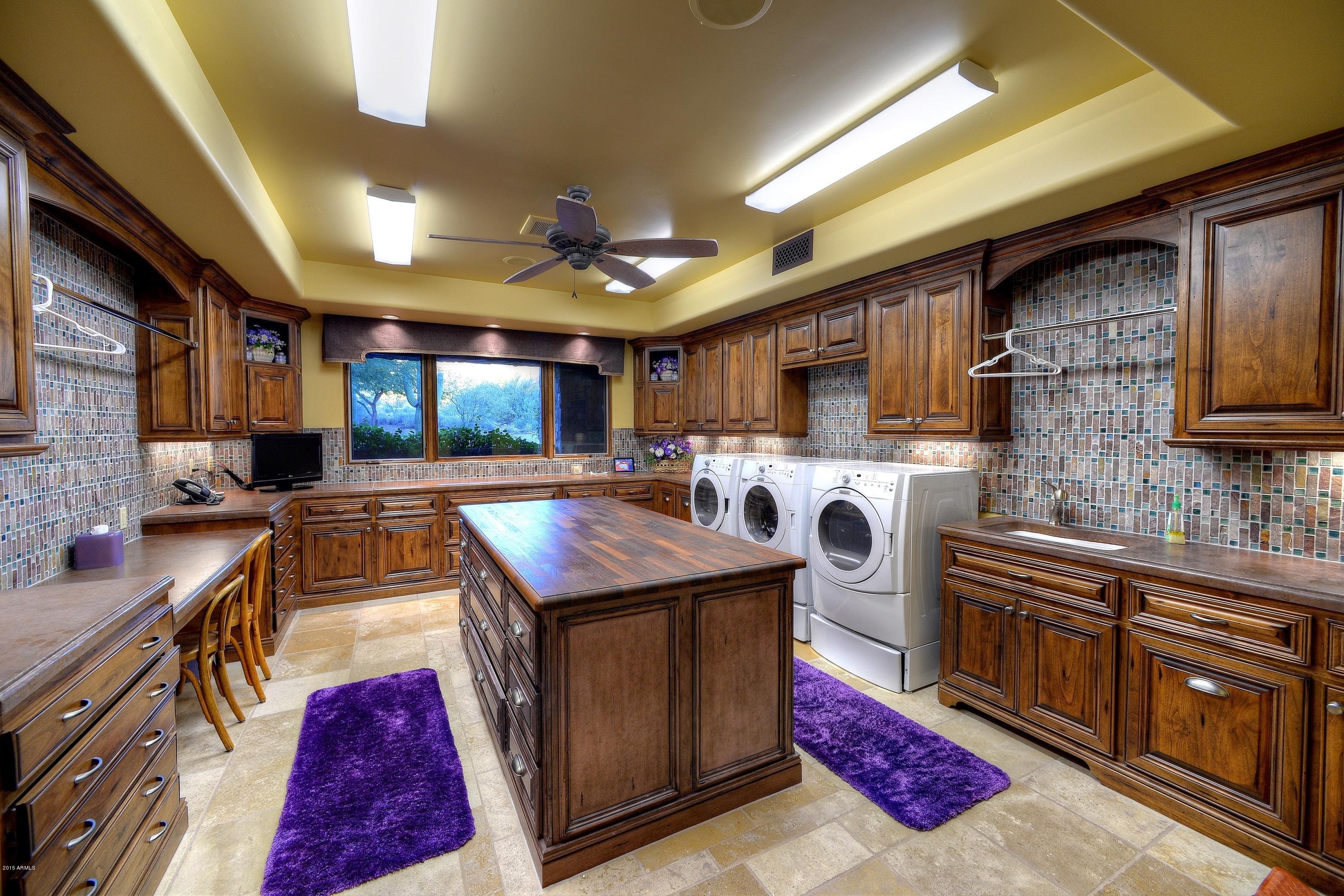 Superstition Mountain - Residential