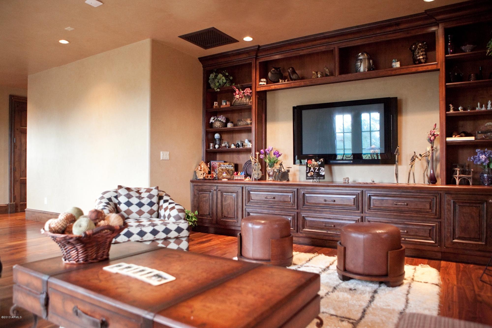 Superstition Mountain - Residential