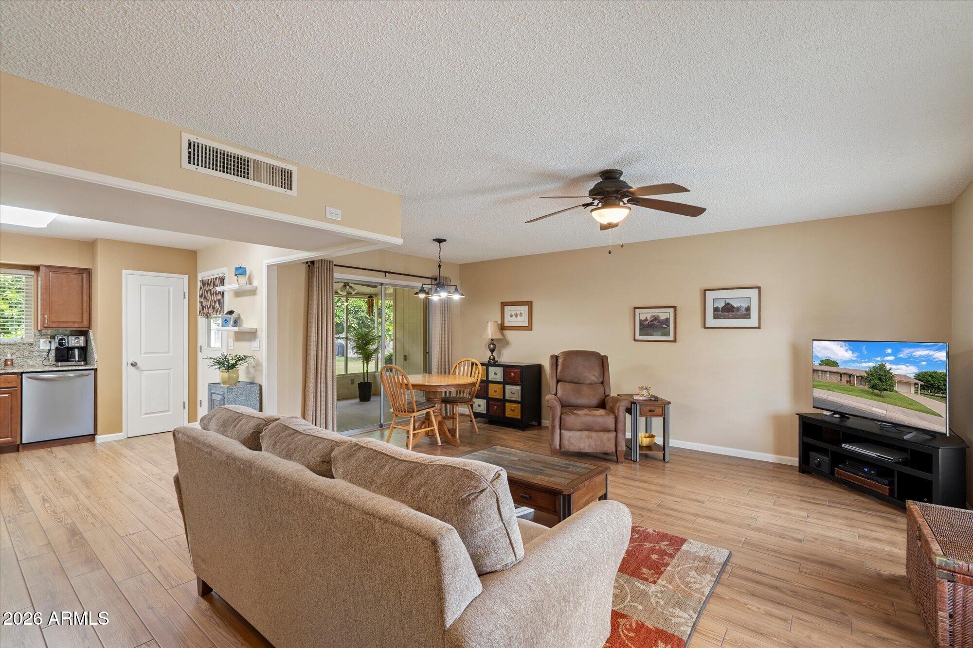 9219 N 107TH Drive