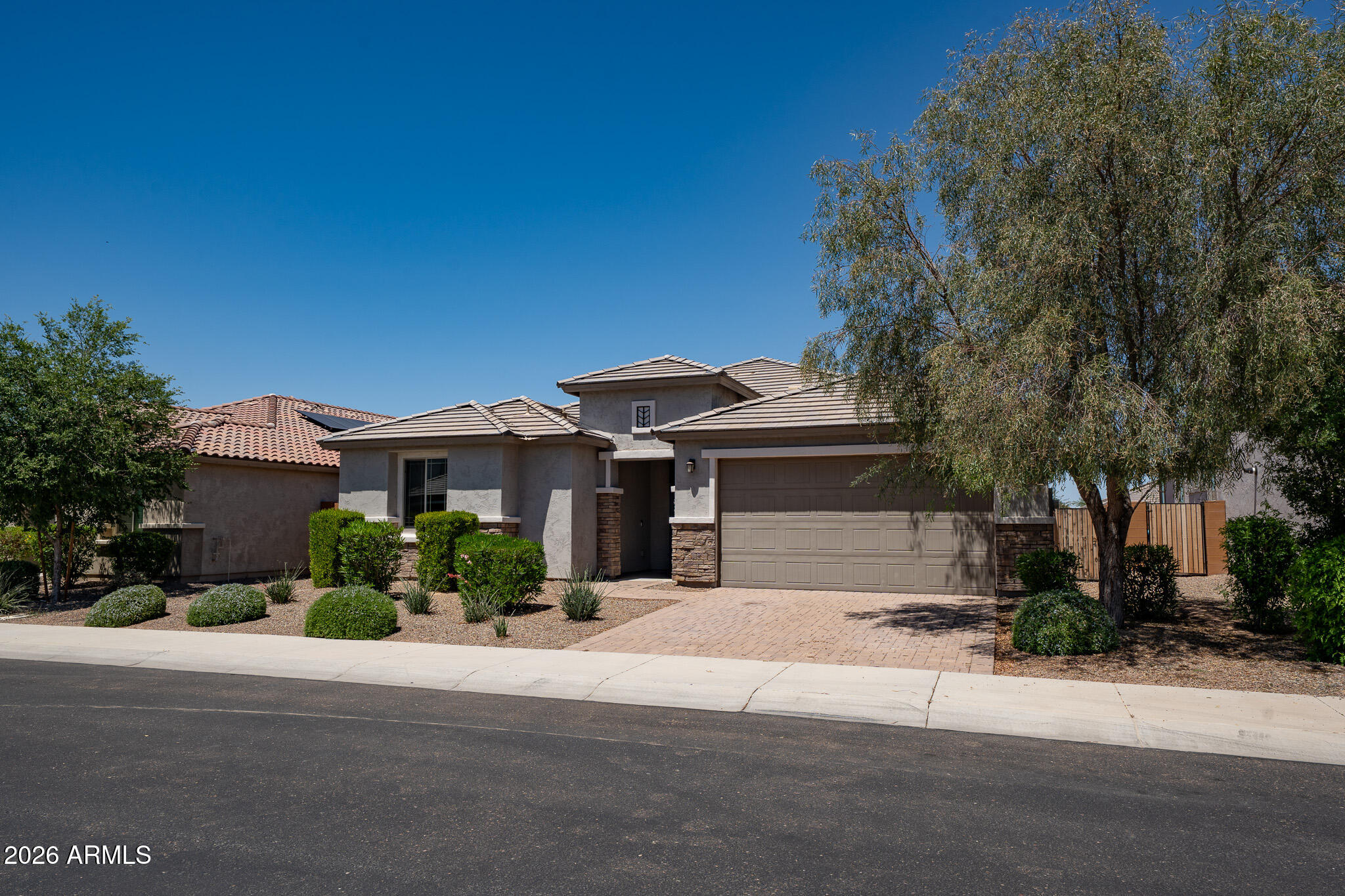 25932 W FIREHAWK Drive
