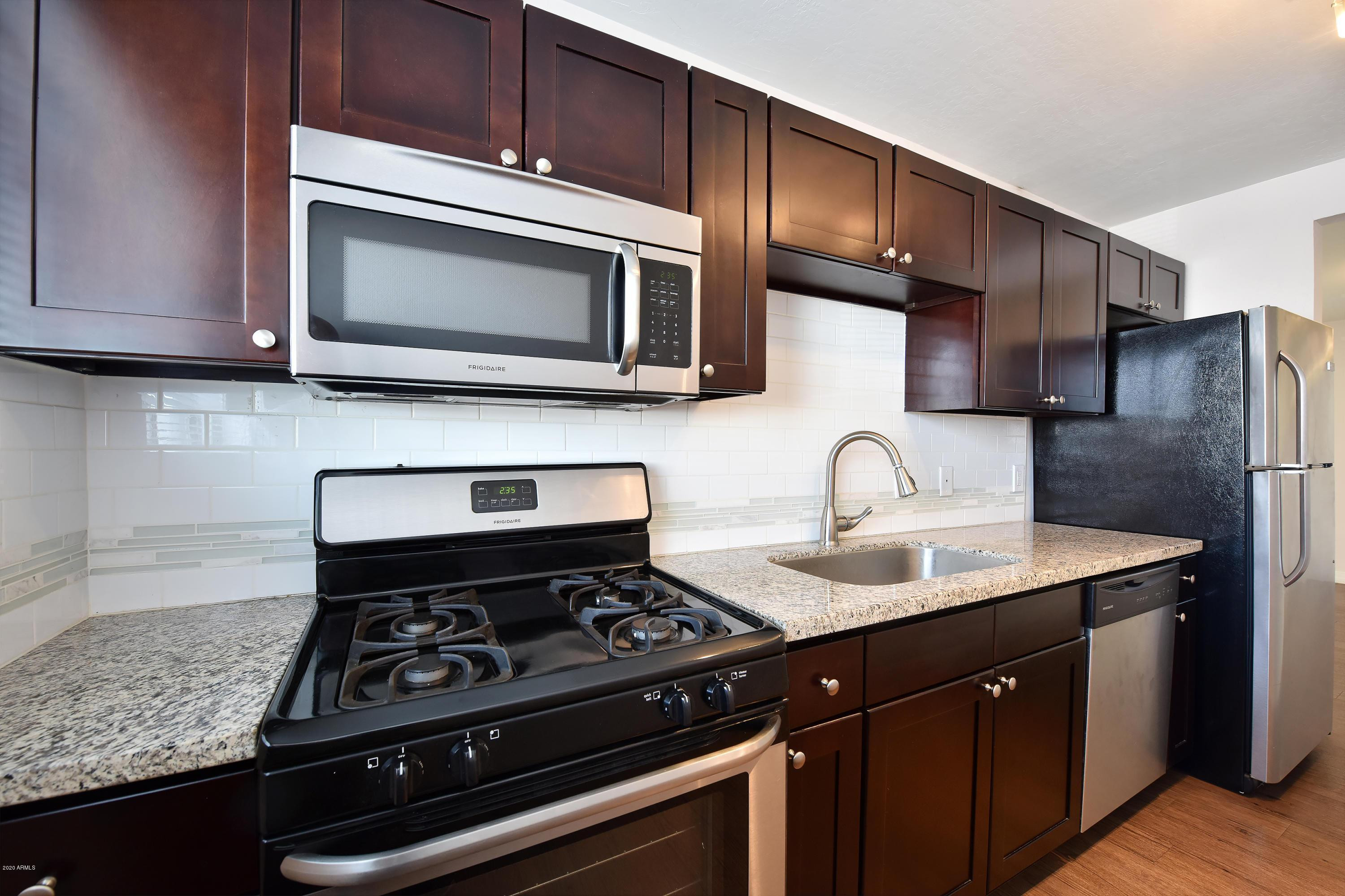 502 E Mariposa Street Apt 201