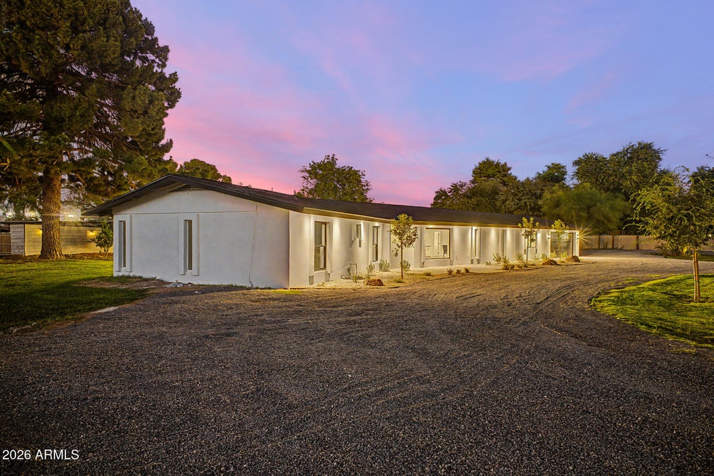 Photo of 439 S Cactus Wren Street, Gilbert, AZ 85296 (MLS # 7088427)